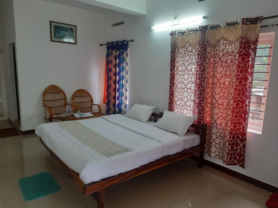 Quadriya Palace Thekkady Buitenkant foto